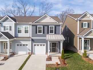 1067 Sweetleaf Dr, Franklin, TN 37064