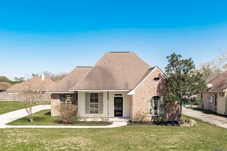 39078 S Angelle Ct, Gonzales, LA 70737