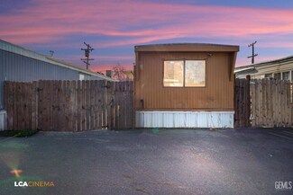 201 Mccord Ave Unit 32, Bakersfield, CA 93308