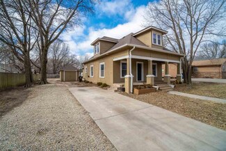 411 N 2nd Ave, Mulvane, KS 67110