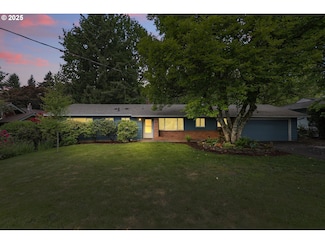 937 SE 9th St, Gresham, OR 97080