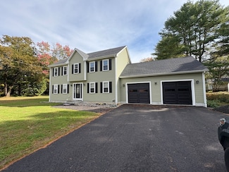 29 Lyman St, North Attleborough, MA 02760