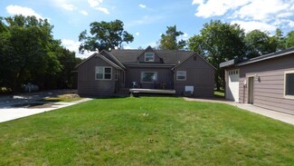 106 4th Ave W, Polson, MT 59860