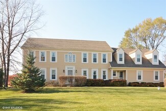21590 N Chapel Hill Dr, Deer Park, IL 60010