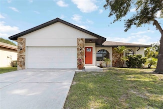 2477 Wood Oak Dr, Sarasota, FL 34232