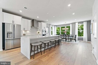 604 Percy Place, Manassas Park, VA 20111