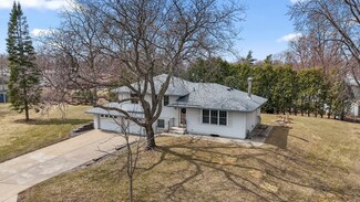 8566 Imperial Ave S, Cottage Grove, MN 55016