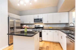 220 Renaissance Pkwy NE Unit 1105, Atlanta, GA 30308