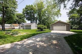 2312 Condon Dr, Columbus, OH 43232