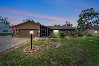 1515 Pecan St, Nokomis, FL 34275