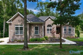 13327 S Village Square Rd SE, Huntsville, AL 35803