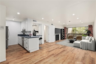 5202 Raintree Cir, Culver City, CA 90230