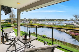 6121 NE 175th St Unit B202, Kenmore, WA 98028