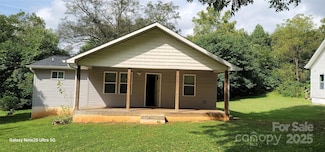608 E E St, Newton, NC 28658