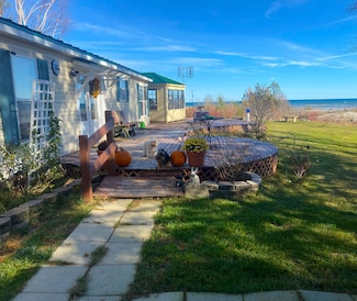 2615 Shore Dr, Saint Ignace, MI 49781