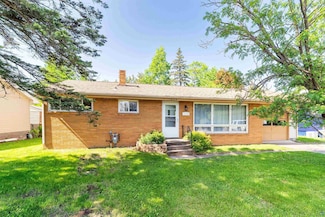 1229 W Arrowhead Rd, Duluth, MN 55811