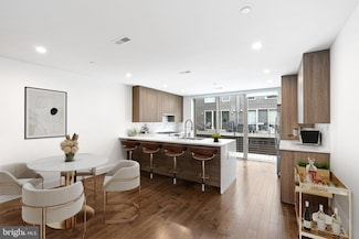 1339 S Garnet St, Philadelphia, PA 19146