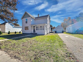 213 W Saint Joseph St, Lawrence, MI 49064
