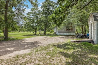 9663 Panther Creek Rd, Iola, TX 77861