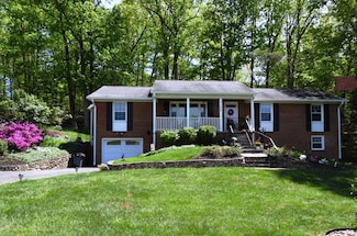 3184 Springwood Rd, Fincastle, VA 24090