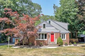 1378 Forest Park Rd, Norton Shores, MI 49441