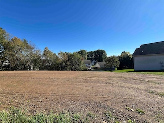 53140 Flowing Stream Ct, South Bend, IN 46628