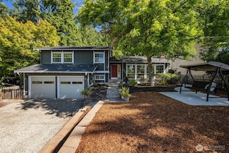 8010 NE 115th Way, Kirkland, WA 98034