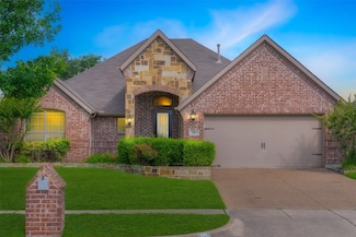 306 Spruce Trail, Forney, TX 75126