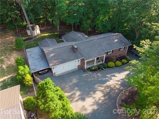 127 Possum Rd, Troy, NC 27371