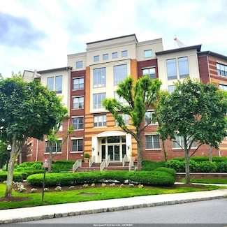 26 Avenue at Port Imperial Unit 210, West New York, NJ 07093