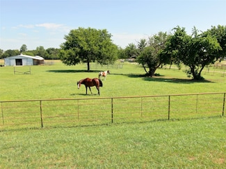000 Gladness, Rhome, TX 76078