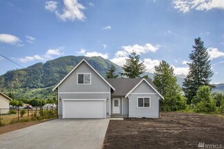 550 Commercial Ave, Darrington, WA 98241
