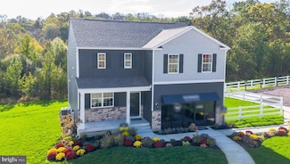 5 Moro Bay Rd, Egg Harbor Township, NJ 08234