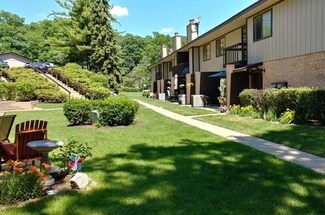 85 Woodhills Bay Rd Unit 85, Fox Lake, IL 60020