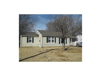 8310 Santa fe Dr, Overland Park, KS 66212