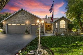 1262 W Dusty Downs Cir, South Jordan, UT 84095