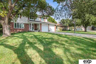 2011 S 149th Cir, Omaha, NE 68144
