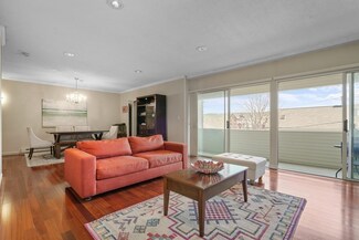 29 Vine St Unit 1, Winchester, MA 01890