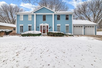196 N Lyle Ave Unit 1, Elgin, IL 60123