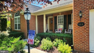 156 Flight O Arrows Way, Martinsburg, WV 25403