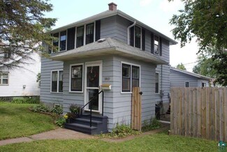 1810 E 10th St, Duluth, MN 55812