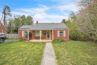 220 Arnold Ave, Radford, VA 24141