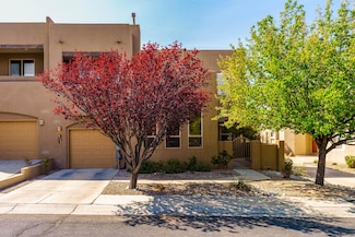 8736 Desert Fox Way NE, Albuquerque, NM 87122