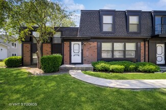 404 Inverrary Ln, Deerfield, IL 60015