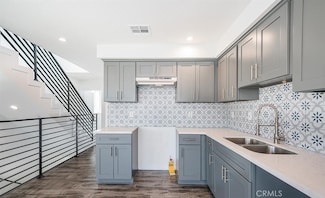 1807 S New Hampshire Ave, Los Angeles, CA 90006
