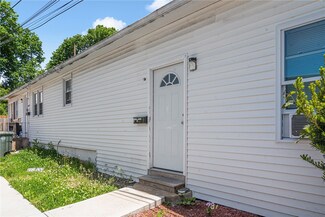 509 Washington St, Coventry, RI 02816
