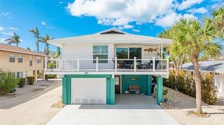 5604 Carissa St, Holmes Beach, FL 34217