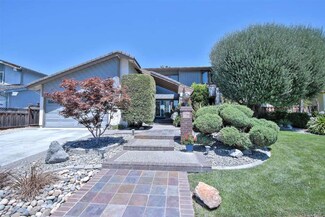 5438 Century Plaza Way, San Jose, CA 95111