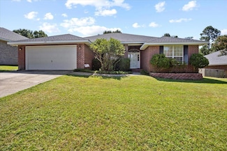 192 Conquest Ave, Crestview, FL 32536