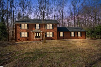 404 Forest Lane Dr, Gaffney, SC 29340